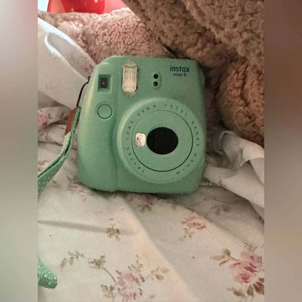 Fujifilm Instax Mini 9
